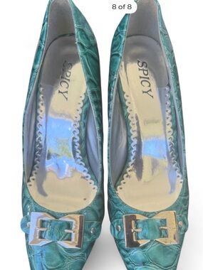 Spicy Teal Faux-Croc Buckle Pointed Flats